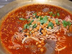 -张翻越·川渝冒菜·武汉黑鸭煲(城北万象城店)