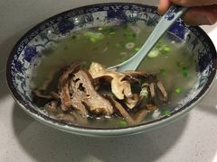 -老新隆牛肉锅贴(新街口店)