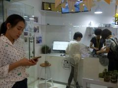 -易改衣·专业衣物奢护中心(珠江新城猎德店)