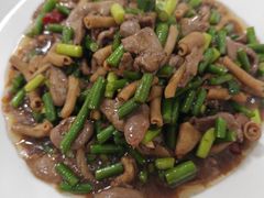 -余杨鸭鸭餐厅