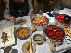 -巴厘龙虾·榜首油焖大虾(音乐学院·沿江酒馆店)