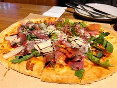 意大利火腿芝麻菜披萨-The Diner X餐厅(青岛万象城店)