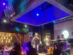-洛缦音乐餐厅(工业展览馆万象城店)