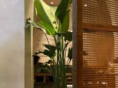 -来龙里 精致 东南亚餐室(万象城店)