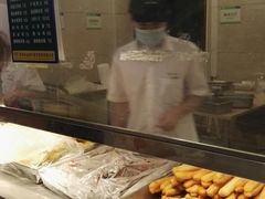 -誉兴公众餐厅(港大医院店)