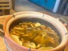 -一坐一忘云南菜(嘉里中心店)
