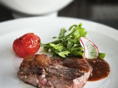 -蔚蓝阁餐厅·Brunch·牛排·威士忌·红酒