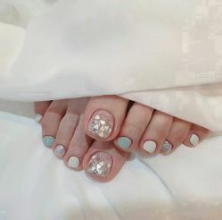 -悦指间美甲美睫