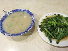 -尕有炕锅烤羊肉