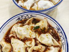 酸汤水饺-马茹特色饺子馆