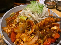炒鱿鱼-姜虎东白丁烤肉(虹桥天地店)