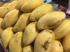 -芒果糯米饭摊子