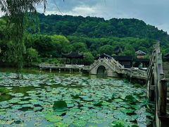 -灵岩山风景区