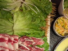 -GOGIYA·咕叽吖韩国传统烤肉店(东方新天地店)