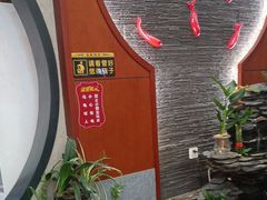 -乡土黄·鲜牛肉火锅·小龙虾(兴业街店)