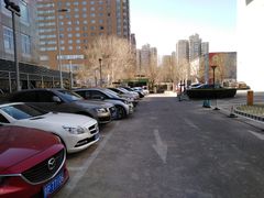 -清华科技园-停车场