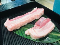 -烤路里·韩国品质自助烤肉(石路天虹4号店)