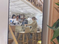 -Oasis coffee燕谷咖啡(公信店)