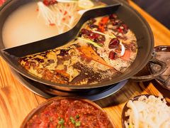-阳阳老火锅(小南门店)