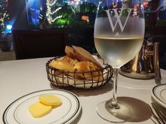 面包-Wolfgang’s Steakhouse 沃夫冈牛排馆(上海白玉兰广场店)