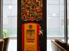 -汽车博物馆主题餐厅