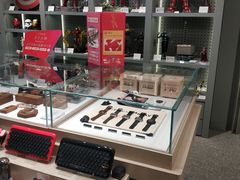 -微缤礼物(青岛海信广场店)