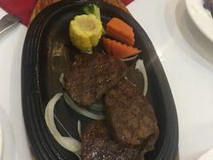 -斗牛士牛排餐厅(嘉里汇店)
