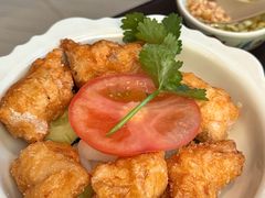 -大头虾越式风味餐厅(光明广场店)