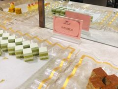 -七彩云南古滇温泉山庄