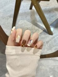 -桃色美甲沙龙