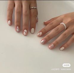 -瑞丽美甲