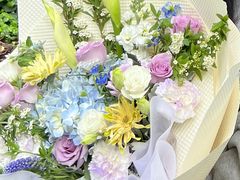 -亭亭鲜花店(中山北路店)