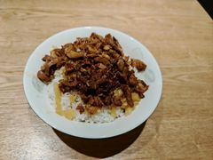 -红猪卤肉饭(大西洋美食城店)