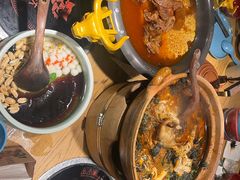 -吃饭皇帝大·土家民族菜(温州万象城店)