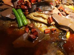-辣尚瘾·烤鱼·新川菜(交大直营店)