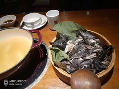 -黑鸡小馆(金源店)