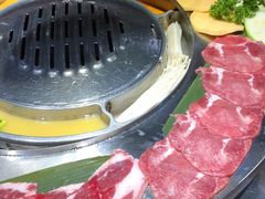 -哈哈碳都·牛肋条无限自助烤肉(台江万达店)