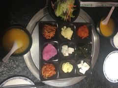 -烤路里·韩国品质自助烤肉(石路天虹4号店)