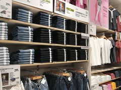 -优衣库(无锡荟聚购物中心店)