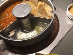 -巴奴毛肚火锅(二七万达店)