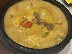 -新大咀港式茶餐厅(宝山万达店)