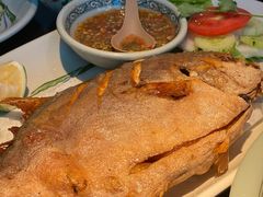 -大头虾越式风味餐厅(光明广场店)