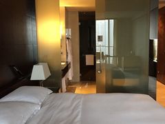 -广州天河希尔顿酒店