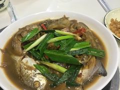 -鑫悦楼煎蟹·16年海鲜大排档