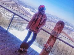 -中旅松花湖滑雪场