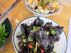-小椒羊.羊肉粉 龙虾 羊肉串(新地旗舰店)