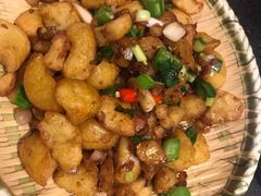 -万重锦·人文川菜馆(骡马市店)