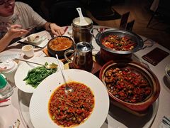 -千百味红餐厅·江西菜(绿地双子塔店)