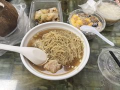 -燊意布拉肠云吞面(中山四路店)