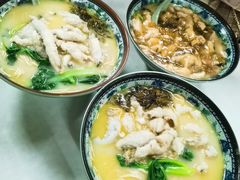 -明呈黄鱼面馆(斜土路店)
